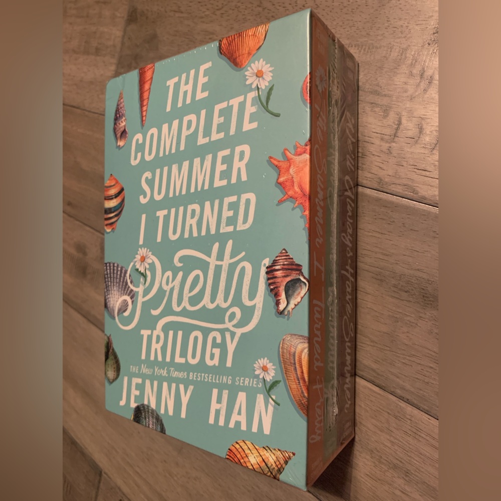 The Complete Summer I Turned Pretty Trilogy Box Set TSITP NEW - Picture 4 of 4